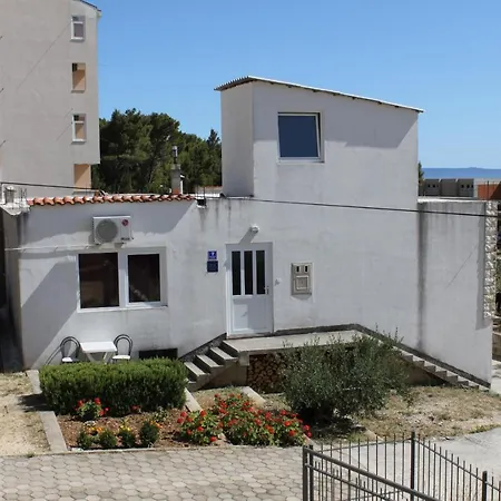 With Parking Space Baska Voda, Makarska - 6762 Baška Voda
